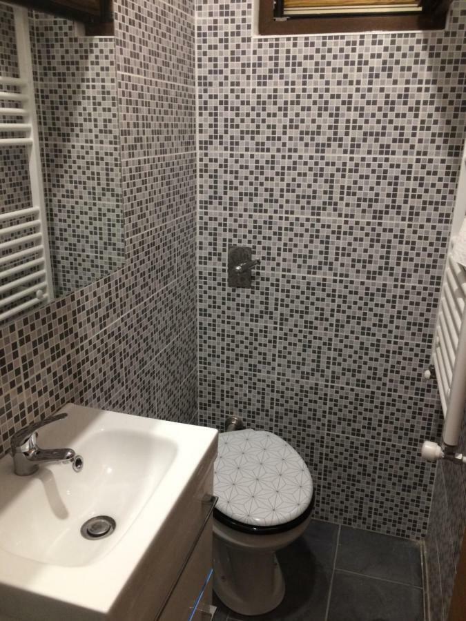 Ferienwohnung La Casa Bianca Rozzano Exterior foto